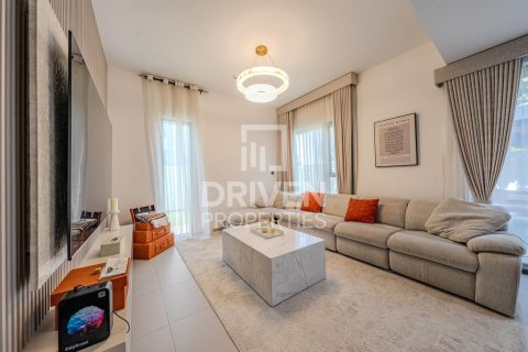 Villa en Sun, Arabian Ranches 3, Dubai, 4 dormitorios, 247.21 m², № 144975