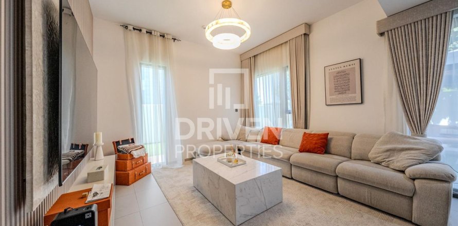 Villa en Sun, Arabian Ranches 3, Dubai, 4 dormitorios, 247.21 m², № 144975