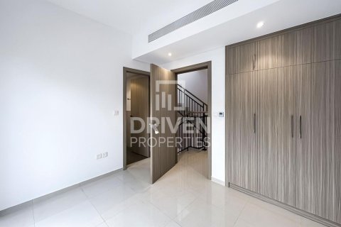 Maison de ville à Dubai, 3 chambres, 112.23 m², № 144132 - photo 8