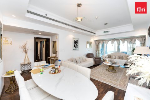 Apartment in Business Bay, Dubai 2 bedrooms, 136.8 sq.m. № 143332 - photo 2