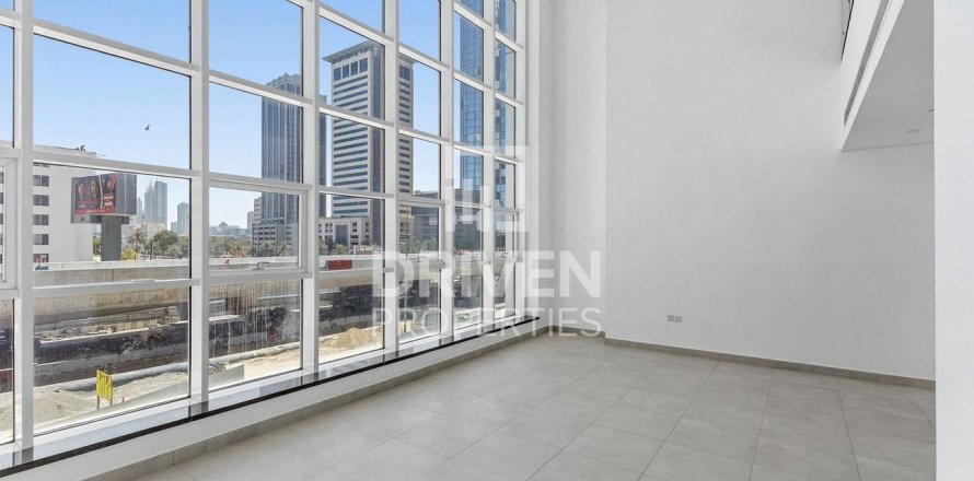 Duplex à Marina Arcade Tower, Dubai Marina, Dubai, 1 chambre, 155.98 m², № 145368