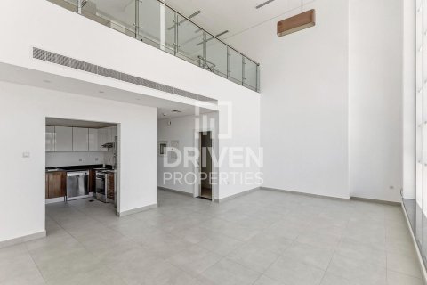 Duplex à Marina Arcade Tower, Dubai Marina, Dubai, 1 chambre, 155.98 m², № 145368 - photo 3