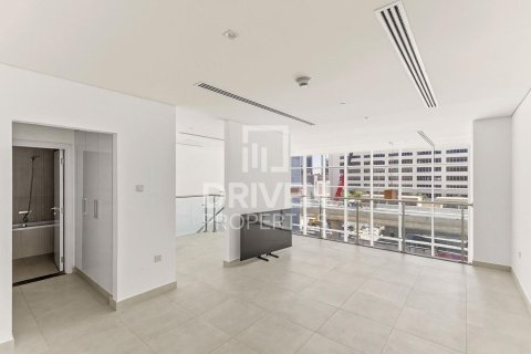 Duplex à Marina Arcade Tower, Dubai Marina, Dubai, 1 chambre, 155.98 m², № 145368 - photo 8