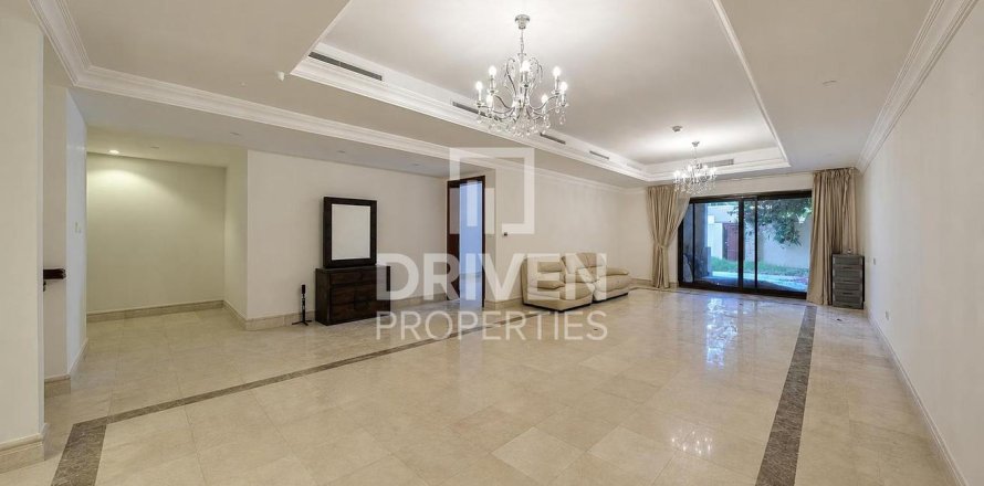 Dúplex en The Fairmont Palm Residences, Palm Jumeirah, Dubai, 3 dormitorios, 636.29 m², № 144382