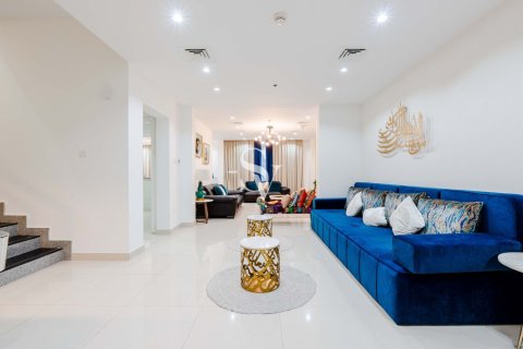 Duplex à Marina Wharf, Dubai Marina, Dubai, 2 chambres, 191 m², № 115587