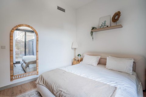 Appartement à Dubai, 2 chambres, 127 m², № 143605 - photo 15