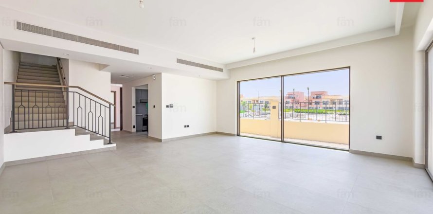 Maison de ville à Dubai, 5 chambres, 237.6 m², № 143966