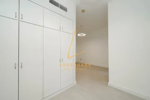 Villa à Jumeirah Village Circle, Dubai, 3 chambres, 142 m², № 143756 - photo 13