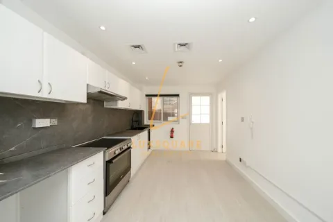 Villa à Jumeirah Village Circle, Dubai, 3 chambres, 142 m², № 143756 - photo 3