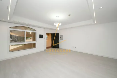 Villa à Jumeirah Village Circle, Dubai, 3 chambres, 142 m², № 143756 - photo 2