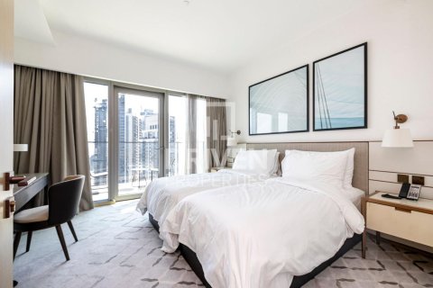 Apartment in Address Harbour Point, Dubai Creek Harbour (The Lagoons), Dubai 3 bedrooms, 148.46 sq.m. № 145520 - photo 9