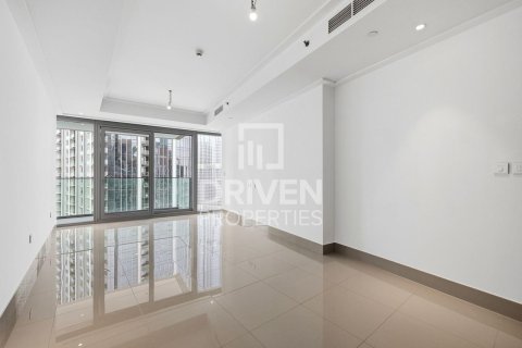 Appartement à Downtown Dubai (Downtown Burj Dubai), Dubai, 3 chambres, 189.52 m², № 145472 - photo 2