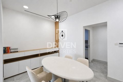 Снять в аренду магазин в Аль-Сатве, Дубай: 64.38м², № 145657 - фото 5