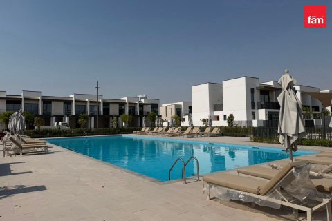 Appartement à Dubai, 3 chambres, 144 m², № 145976 - photo 2