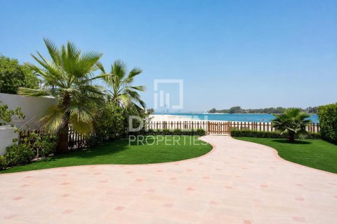 Villa en Palma Residences, Palm Jumeirah, Dubai, 5 dormitorios, 478.45 m², № 144448 - foto 25