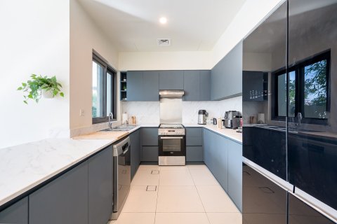 Adosado en Maple 3, Dubai Hills Estate, Dubai, 4 dormitorios, 231.42 m², № 145667 - foto 4