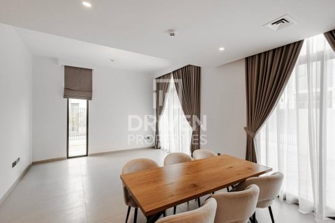 Adosado en Joy, Arabian Ranches 3, Dubai, 4 dormitorios, 223.52 m², № 144197 - foto 2