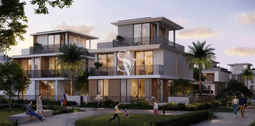Вилла в Дубай Инвестмент Парке, Дубай, 4 спальни, 300м², № 68314