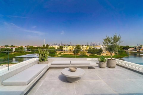 Villa en Jumeirah Islands, Dubai, 5 dormitorios, 548 m², № 143644 - foto 16