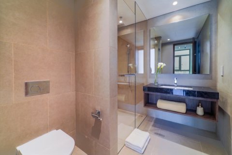 Villa en Jumeirah Islands, Dubai, 5 dormitorios, 548 m², № 143644 - foto 12
