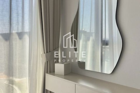 Снять в аренду квартиру в Дубай Студио-Сити, Дубай: 2 спальни, 111м², № 145915 - фото 14