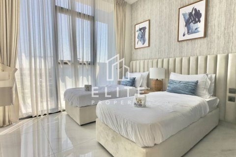 Снять в аренду квартиру в Дубай Студио-Сити, Дубай: 2 спальни, 111м², № 145915 - фото 7
