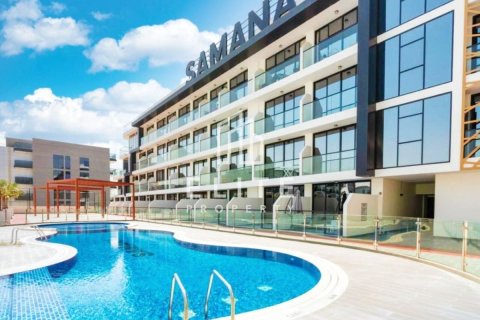 Снять в аренду квартиру в Дубай Студио-Сити, Дубай: 2 спальни, 111м², № 145915 - фото 27