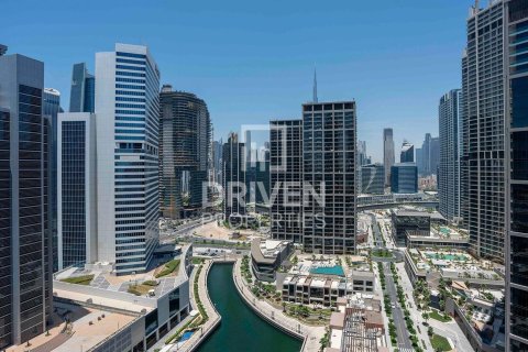 Apartamento en Business Bay, Dubai, 4 dormitorios, 402.55 m², № 144263 - foto 5