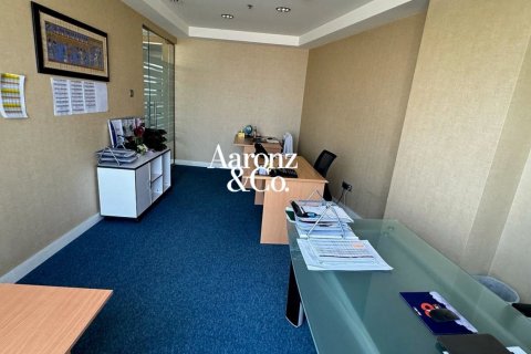 Office in Business Bay, Dubai 189 sq.m. № 143767 - photo 9