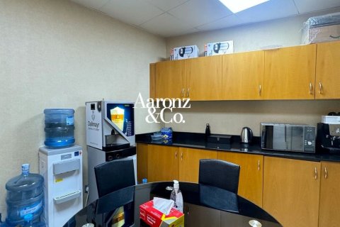 Office in Business Bay, Dubai 189 sq.m. № 143767 - photo 13