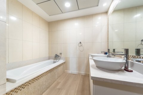 Appartement à Palm Jumeirah, Dubai, 2 chambres, 224 m², № 143535 - photo 16