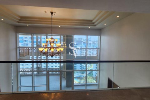 Penthouse in Marina Residences, Palm Jumeirah, Dubai 4 bedrooms, 953 sq.m. № 112178