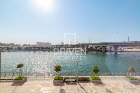 Apartment in Al Wasl, Dubai 2 bedrooms, 131.27 sq.m. № 144955 - photo 6