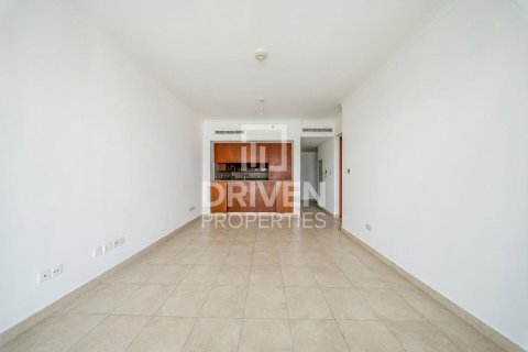 Apartment in The Fairways, The Views, Dubai 1 bedroom, 72.28 sq.m. № 145082 - photo 2