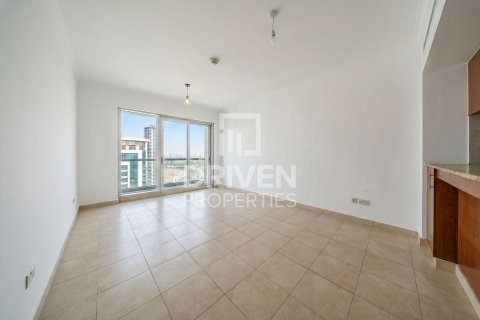 Apartment in The Fairways, The Views, Dubai 1 bedroom, 72.28 sq.m. № 145082 - photo 3