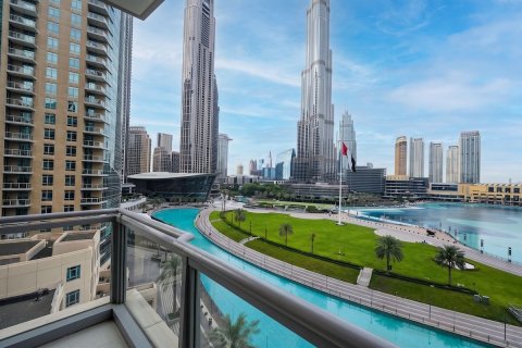 Appartement à Downtown Dubai (Downtown Burj Dubai), Dubai, 2 chambres, 133.3 m², № 143737 - photo 9