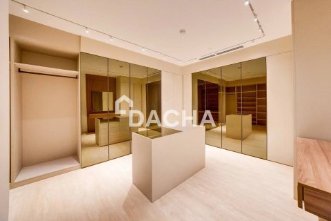 Apartment in Palm Jumeirah, Dubai 4 bedrooms, 1310 sq.m. № 143485 - photo 8