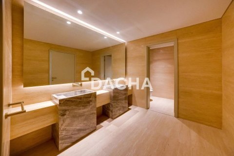 Apartment in Palm Jumeirah, Dubai 4 bedrooms, 1310 sq.m. № 143485 - photo 3