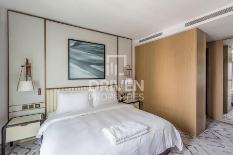 Снять в аренду квартиру в Address Harbour Point, Dubai Creek Harbour (The Lagoons), Дубай: 2 спальни, 104.33м², № 145288 - фото 9