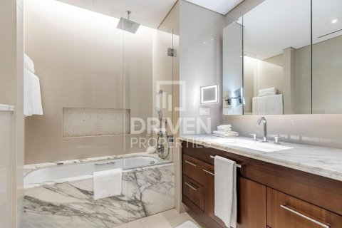 Apartamento en The Address Sky View Towers, Downtown Dubai (Downtown Burj Dubai), Dubai, 2 dormitorios, 157.84 m², № 144158 - foto 9