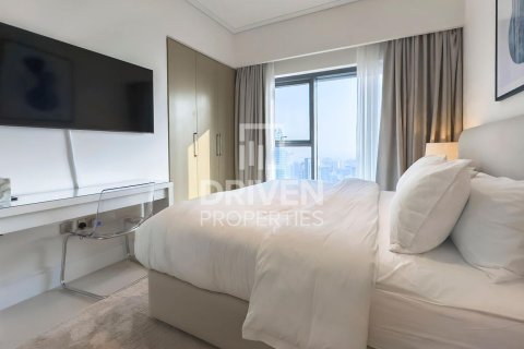 Apartment in Burj Royale, Downtown Dubai (Downtown Burj Dubai), Dubai 3 bedrooms, 122.45 sq.m. № 145132 - photo 4