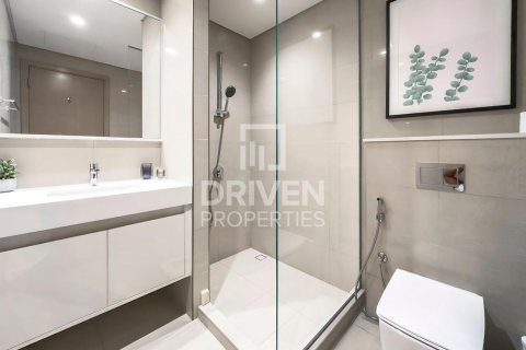 Apartment in Burj Royale, Downtown Dubai (Downtown Burj Dubai), Dubai 3 bedrooms, 122.45 sq.m. № 145132 - photo 10
