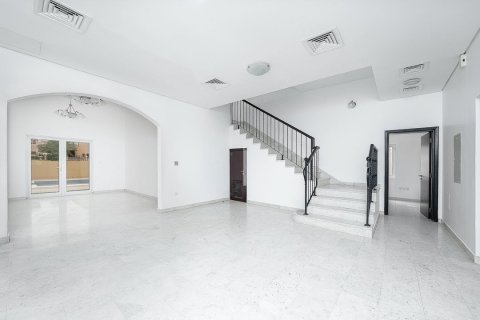 فيلا في فيلات, دبي 5 غرف نوم , 342.63 م² رقم 145739 - صورة 5