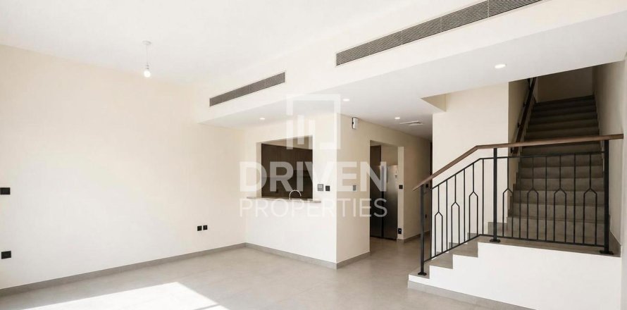 Townhouse in Damac Lagoons, Dubai 4 bedrooms, 144 sq.m. № 145603