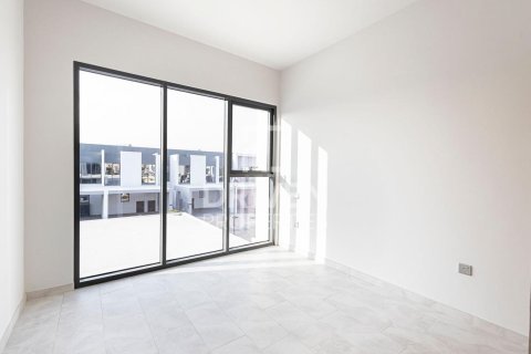 Adosado en Villanova, Dubai Land, Dubai, 4 dormitorios, 233.84 m², № 144538 - foto 17