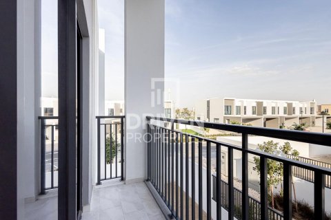 Adosado en Villanova, Dubai Land, Dubai, 4 dormitorios, 233.84 m², № 144538 - foto 3