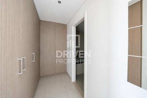 Apartment in The Grand, Dubai Creek Harbour (The Lagoons), Dubai 2 bedrooms, 120.12 sq.m. № 145555 - photo 11