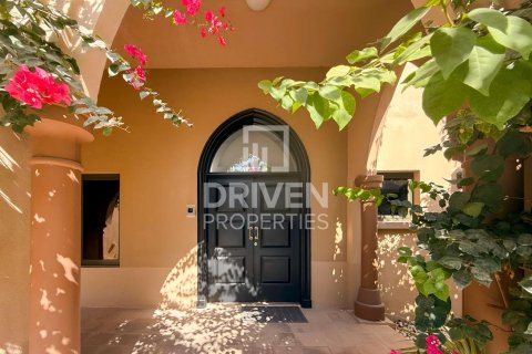 Villa à Canal Cove Villas, Palm Jumeirah, Dubai, 4 chambres, 468.79 m², № 145539 - photo 6