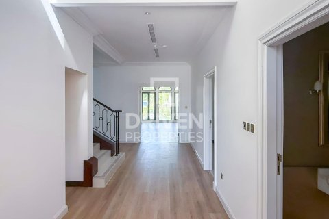 Villa à Canal Cove Villas, Palm Jumeirah, Dubai, 4 chambres, 468.79 m², № 145539 - photo 21