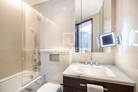 Apartment in The Address Sky View Towers, Downtown Dubai (Downtown Burj Dubai), Dubai 3 bedrooms, 187.76 sq.m. № 145121 - photo 18